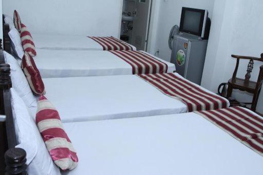 Hoang Cuong Hotel 15 Nguyen Thai Hoc Hanoi Eksteriør bilde